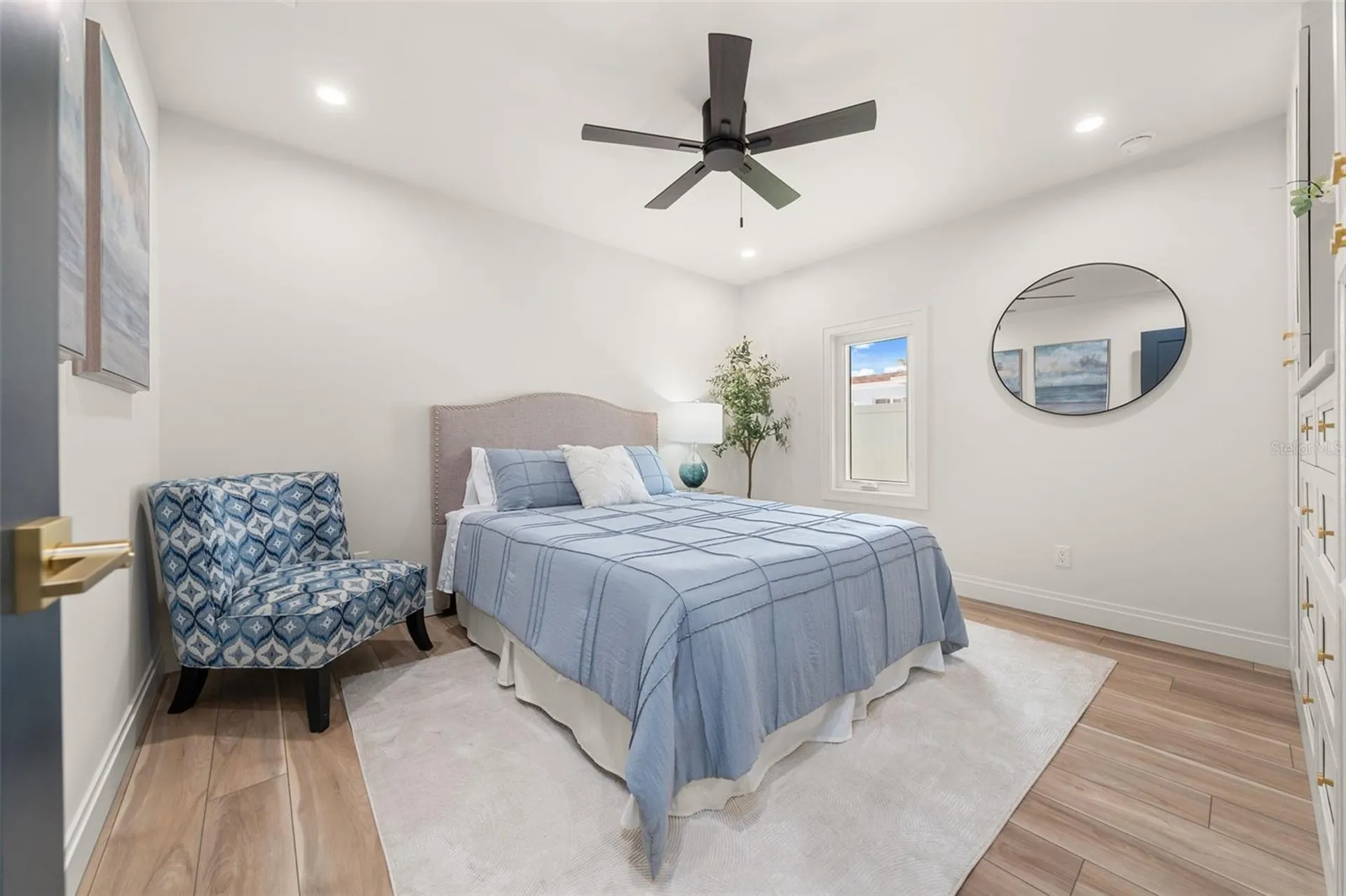 4119 Royal Palm Drive Bradenton FL 34210
