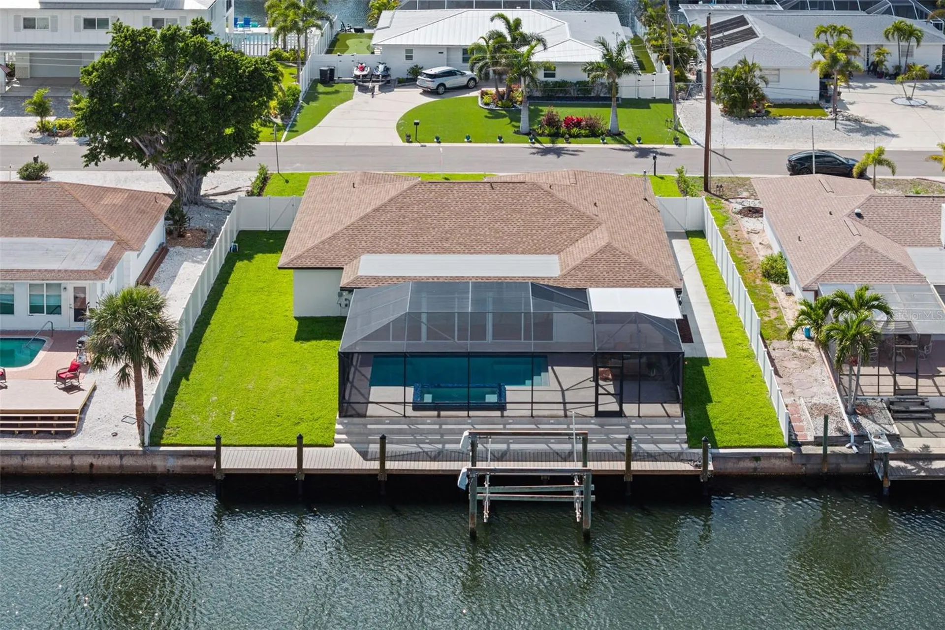 4119 Royal Palm Drive Bradenton FL 34210