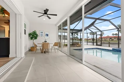 4119 Royal Palm Drive Bradenton FL 34210
