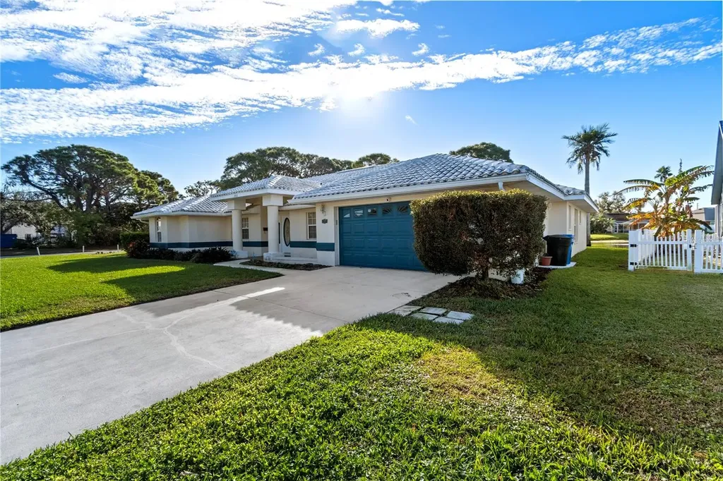 2500 S 62nd Avenue St Petersburg FL 33712