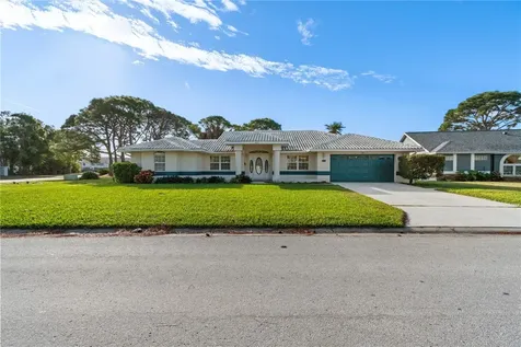 2500 S 62nd Avenue St Petersburg FL 33712