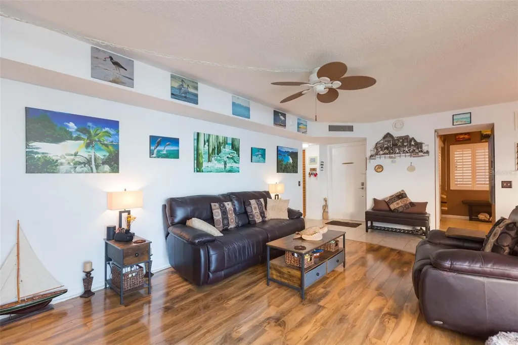 5633 Puerta Del Sol Boulevard S St Petersburg FL 33715