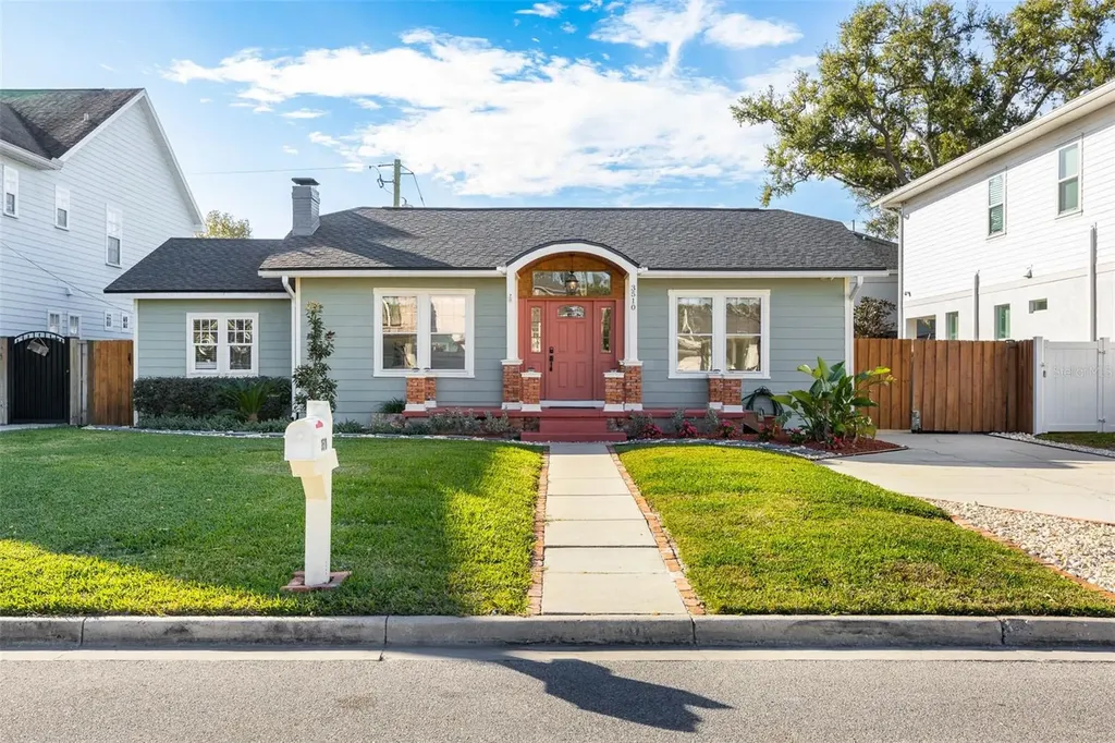 3510 W Leona Street Tampa FL 33629