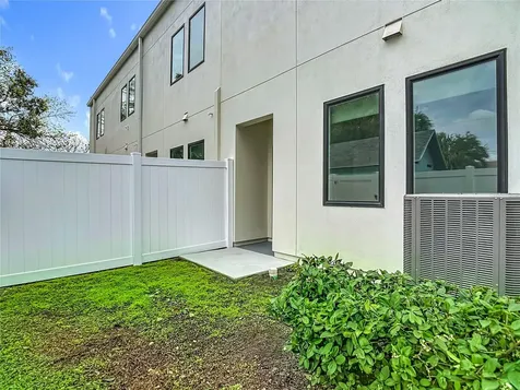2108 E 22nd Avenue Tampa FL 33605