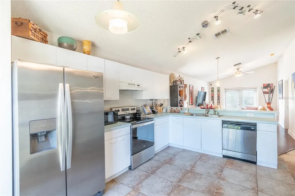 5501 Chatham Woods Court Orlando FL 32808