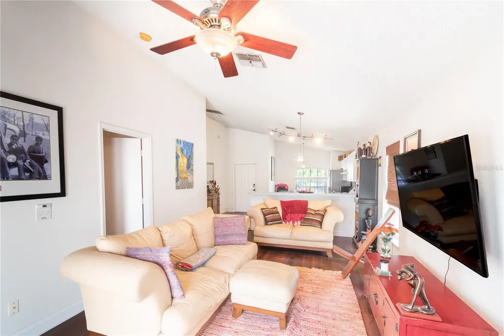 5501 Chatham Woods Court Orlando FL 32808