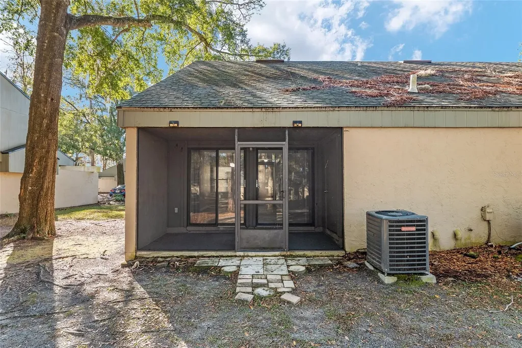 7200 SW 8th Avenue Gainesville FL 32607