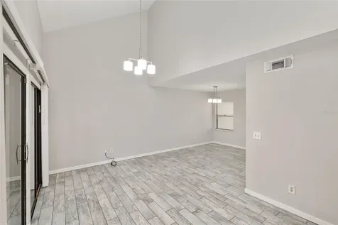 7200 SW 8th Avenue Gainesville FL 32607