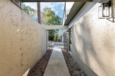 7200 SW 8th Avenue Gainesville FL 32607