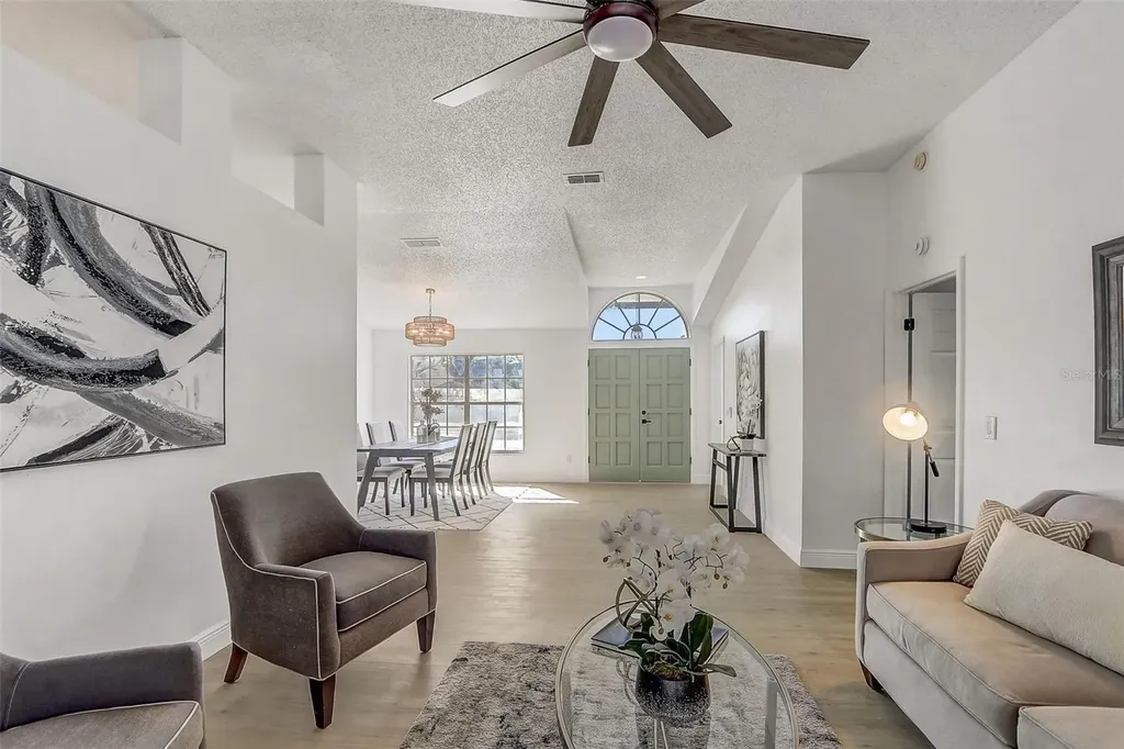 7015 Oakmore Lane Orlando FL 32818