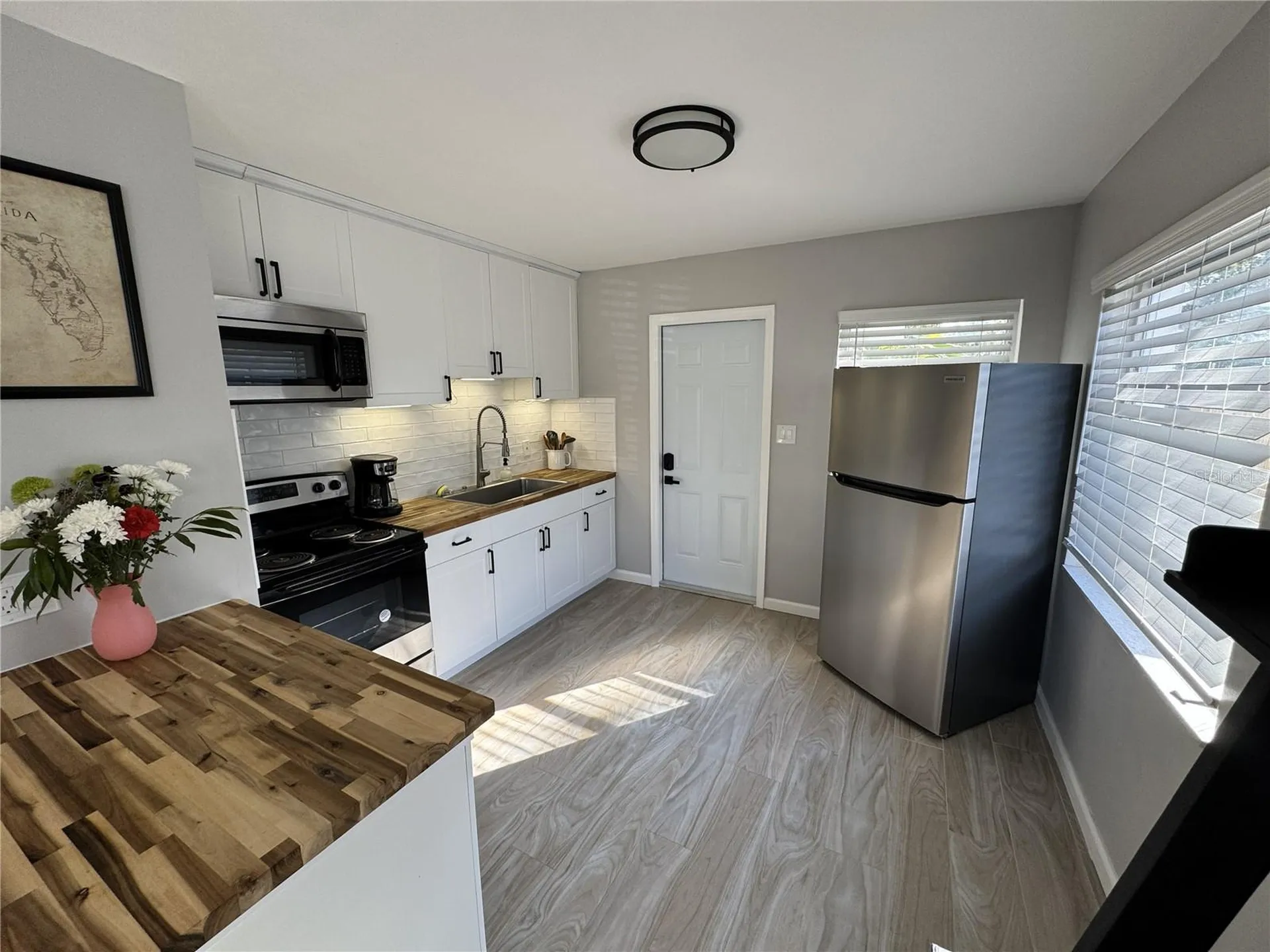 1863 Pasadena Drive Dunedin FL 34698