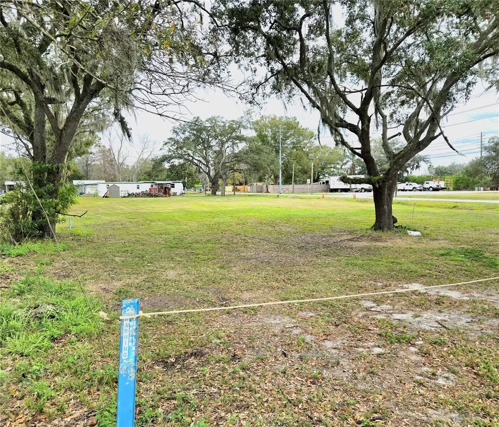 3416 Flat Road Lakeland FL 33801