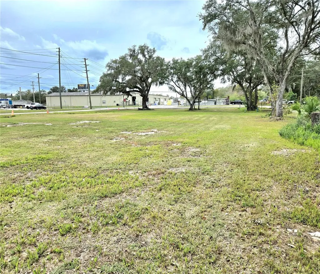 3416 Flat Road Lakeland FL 33801