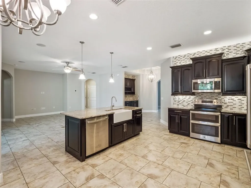 3697 Chandler Estates Drive Apopka FL 32712