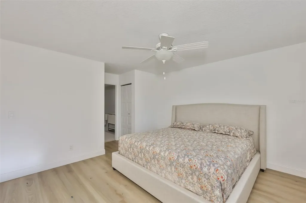 325 Green Manor Drive Sun City Center FL 33573