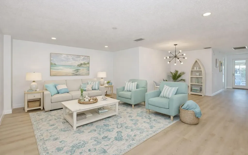 325 Green Manor Drive Sun City Center FL 33573