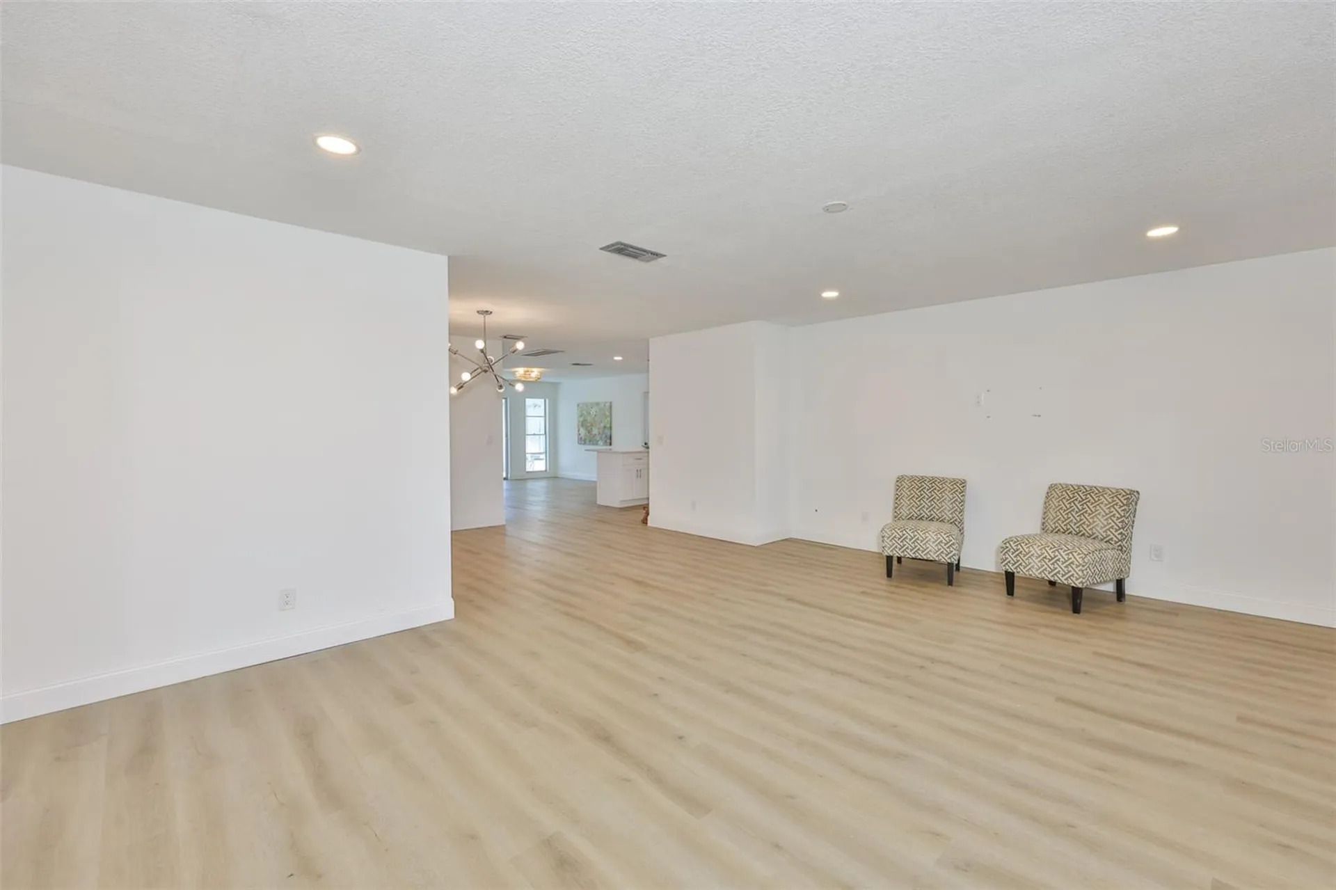 325 Green Manor Drive Sun City Center FL 33573