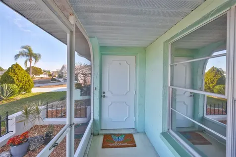 325 Green Manor Drive Sun City Center FL 33573