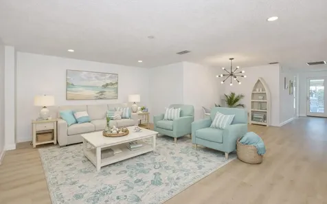 325 Green Manor Drive Sun City Center FL 33573