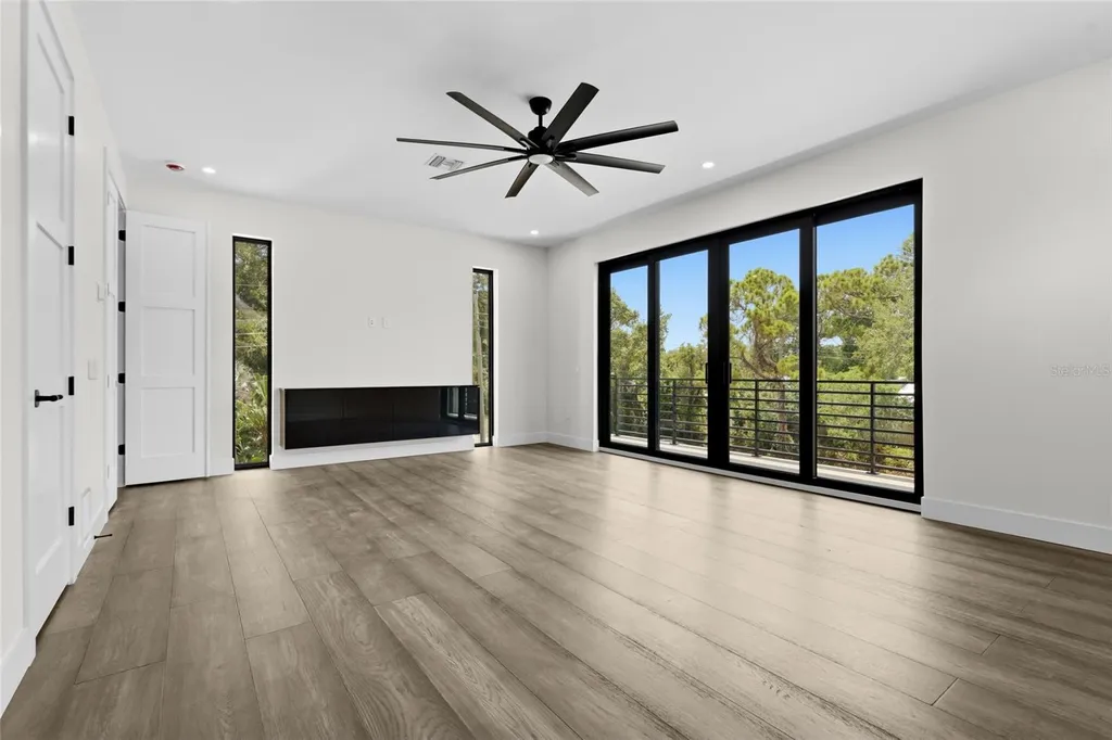 2604 Sydelle Street Sarasota FL 34237