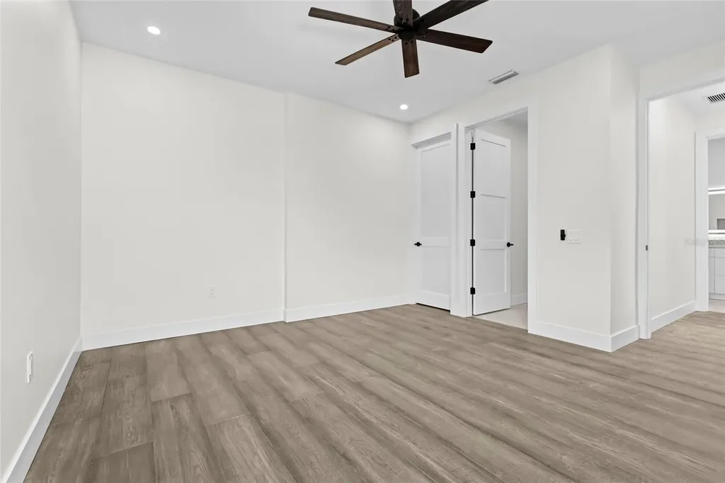 2604 Sydelle Street Sarasota FL 34237