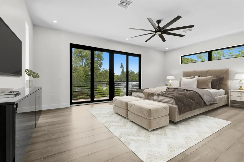 2604 Sydelle Street Sarasota FL 34237