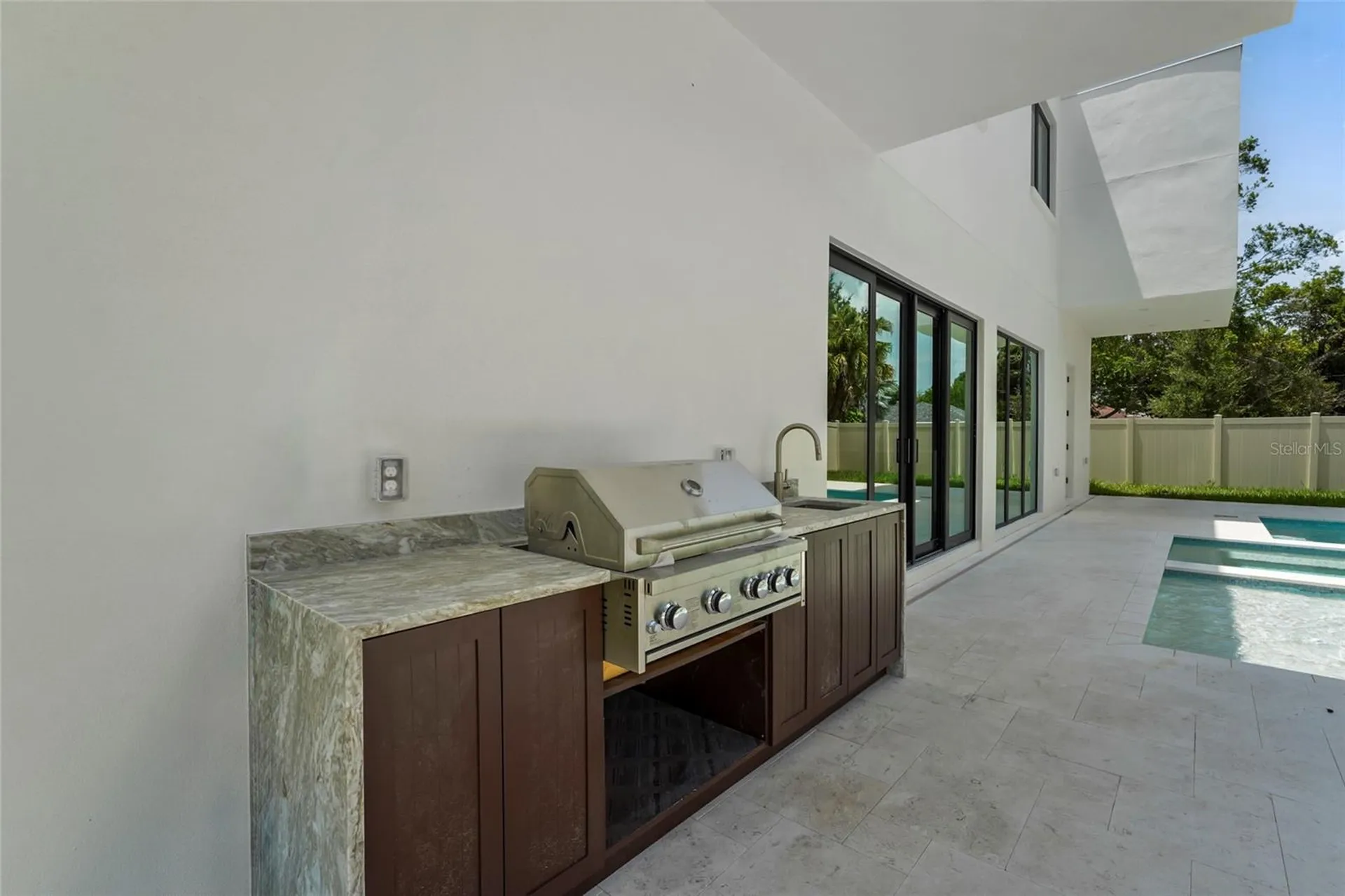 2604 Sydelle Street Sarasota FL 34237