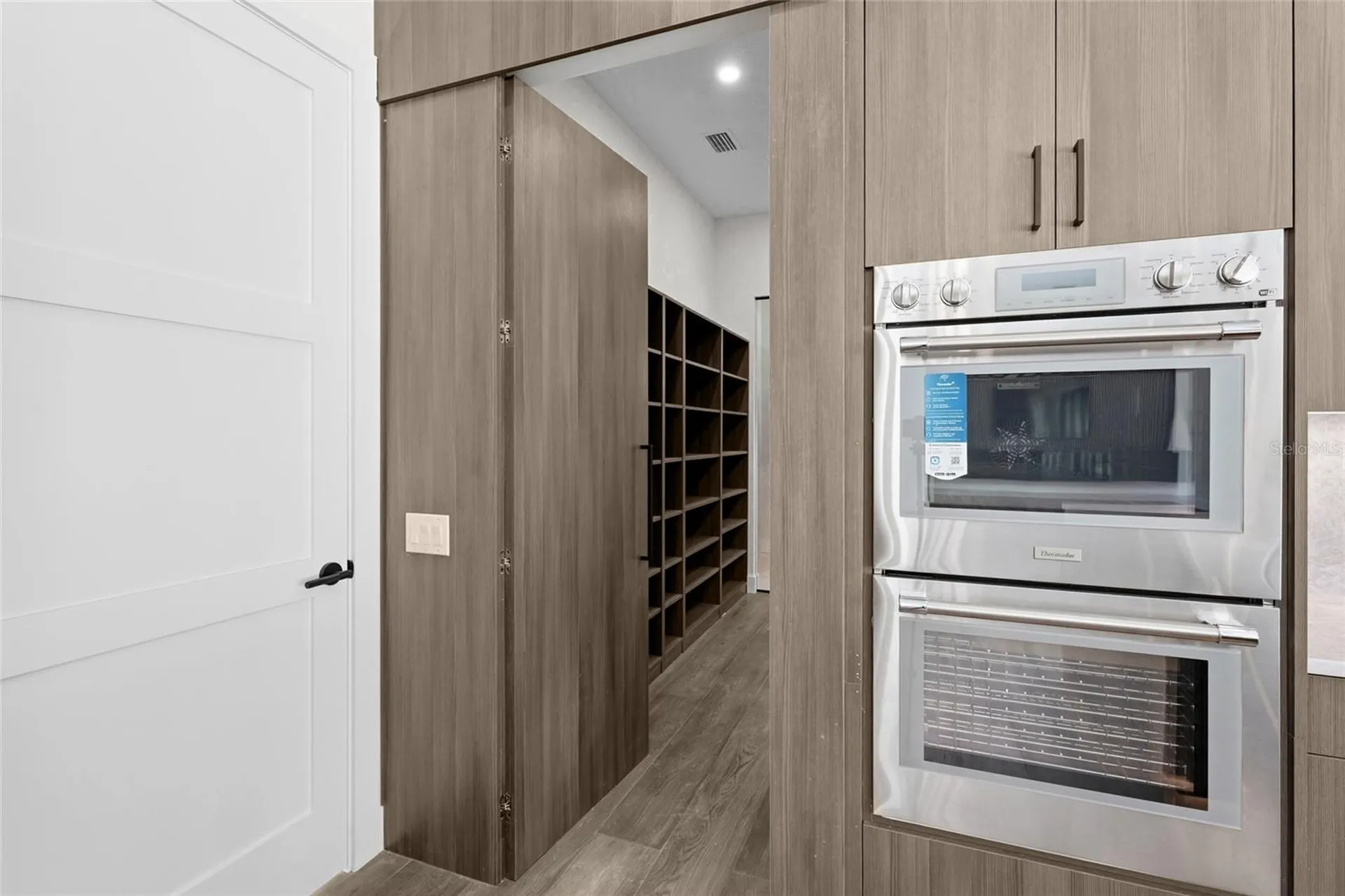 2604 Sydelle Street Sarasota FL 34237