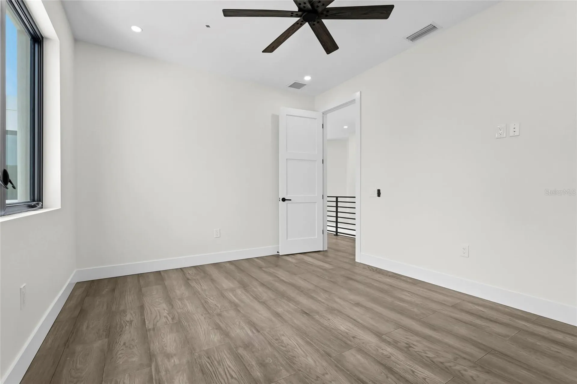 2604 Sydelle Street Sarasota FL 34237