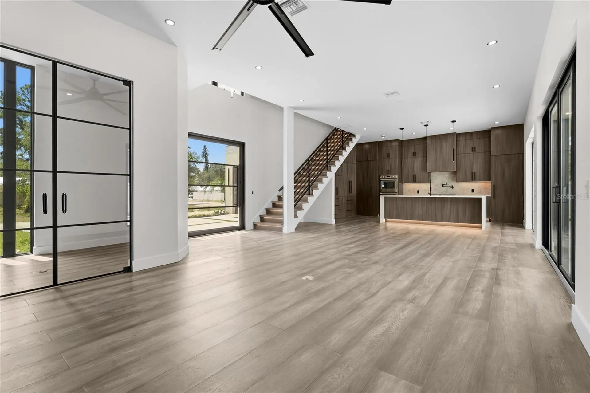 2604 Sydelle Street Sarasota FL 34237