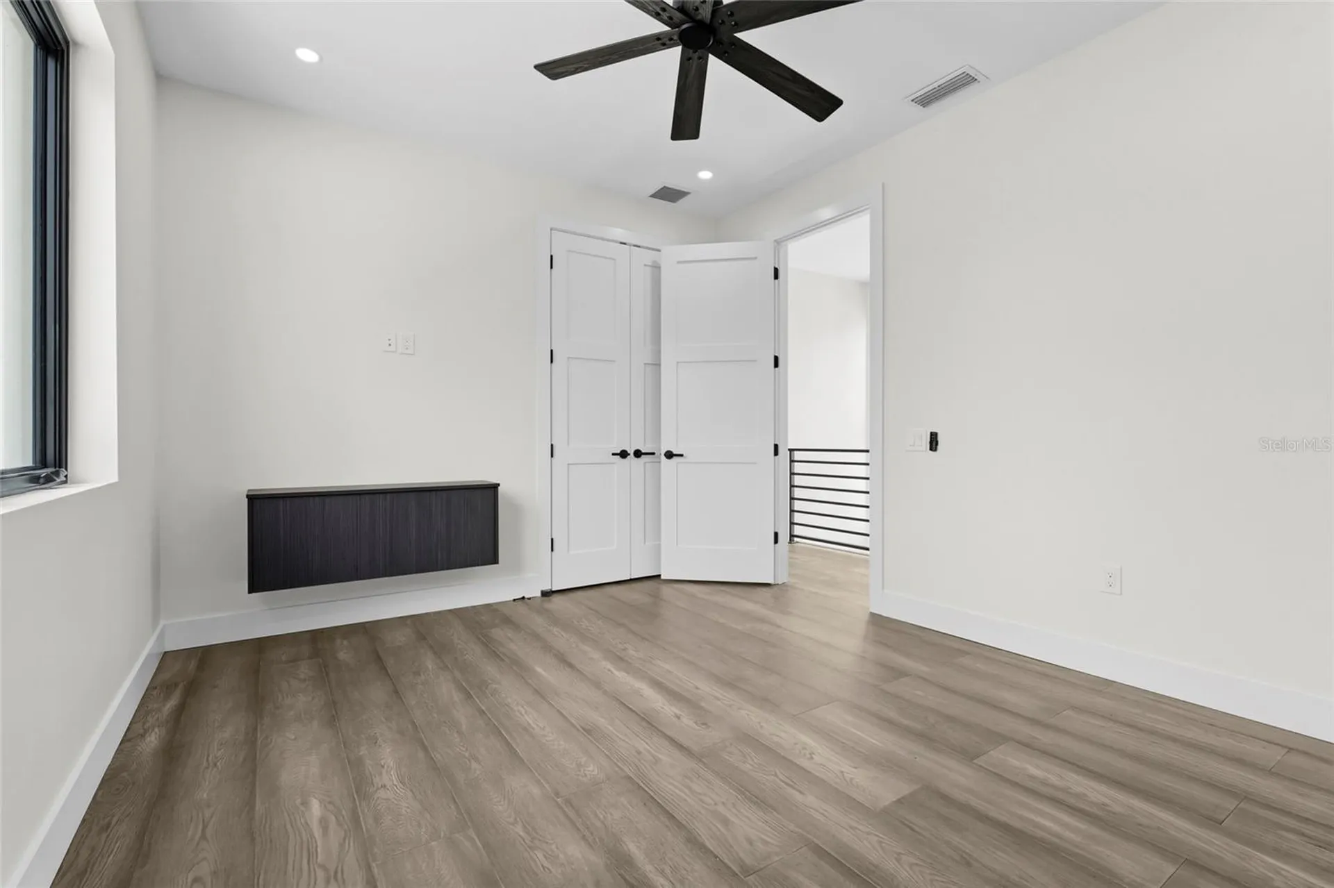 2604 Sydelle Street Sarasota FL 34237