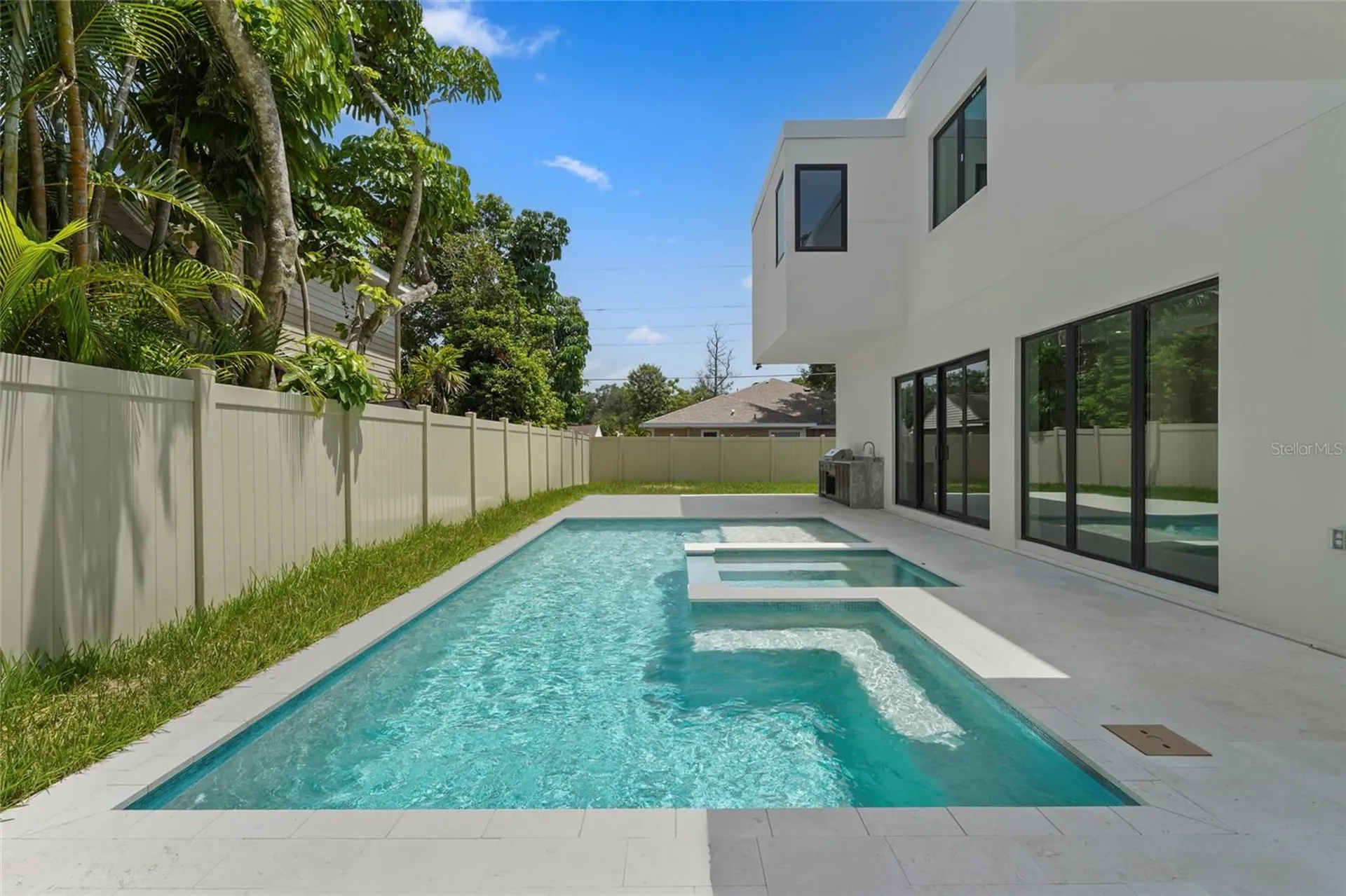 2604 Sydelle Street Sarasota FL 34237