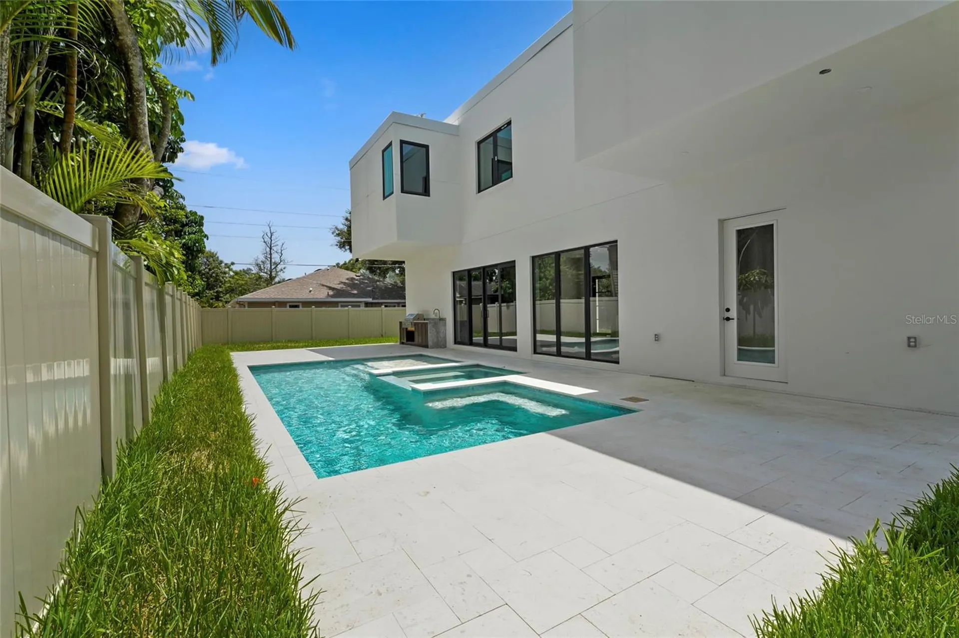 2604 Sydelle Street Sarasota FL 34237