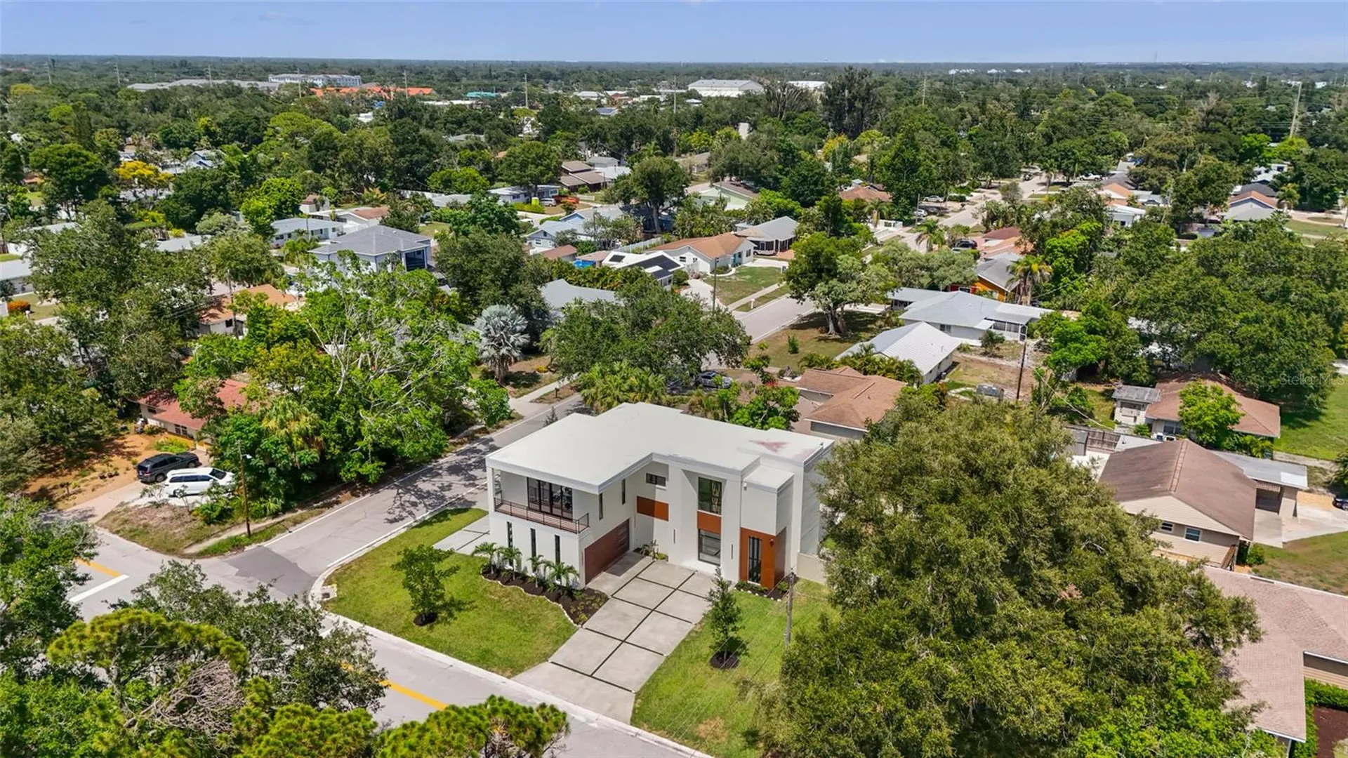 2604 Sydelle Street Sarasota FL 34237