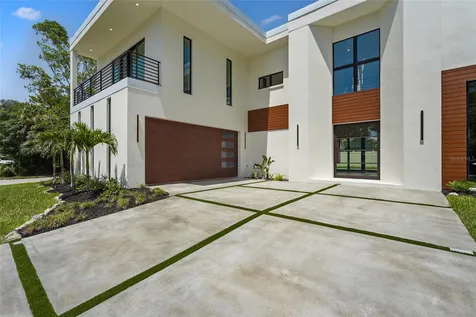 2604 Sydelle Street Sarasota FL 34237