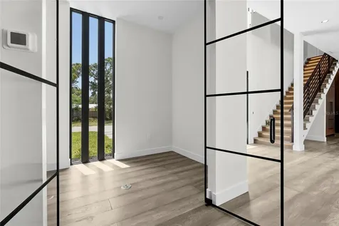 2604 Sydelle Street Sarasota FL 34237