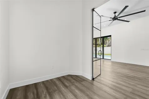 2604 Sydelle Street Sarasota FL 34237