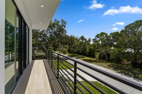 2604 Sydelle Street Sarasota FL 34237