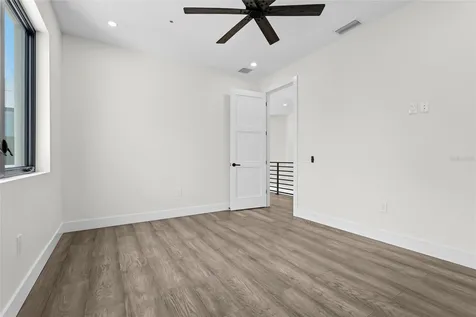 2604 Sydelle Street Sarasota FL 34237
