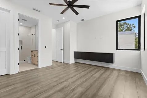 2604 Sydelle Street Sarasota FL 34237