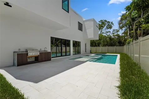 2604 Sydelle Street Sarasota FL 34237