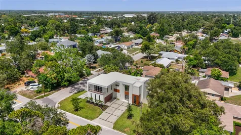 2604 Sydelle Street Sarasota FL 34237