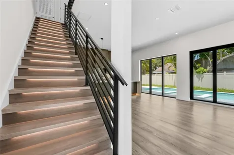 2604 Sydelle Street Sarasota FL 34237