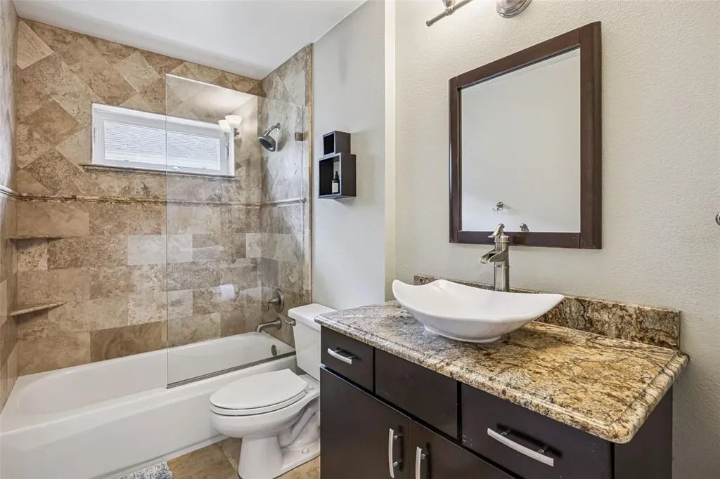 2313 Runyon Court Orlando FL 32837