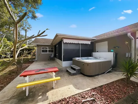 8331 Bluebonnet Place New Port Richey FL 34653