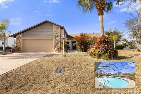 2 Claridge Court S Palm Coast FL 32137