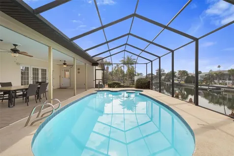 2 Claridge Court S Palm Coast FL 32137