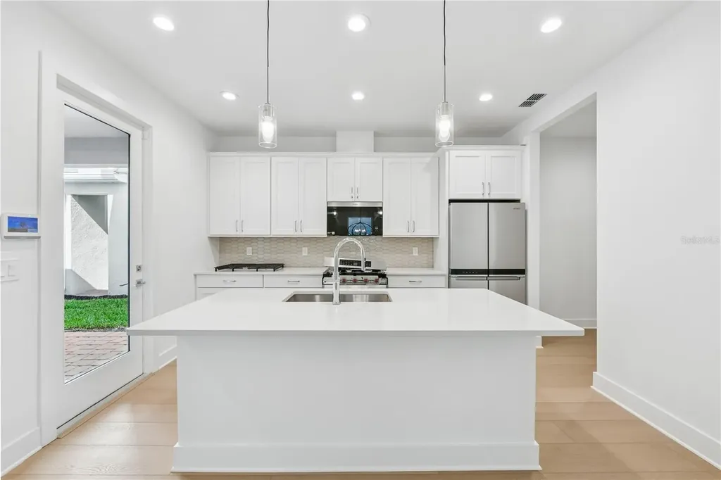 2596 Long Pine Avenue Apopka FL 32712