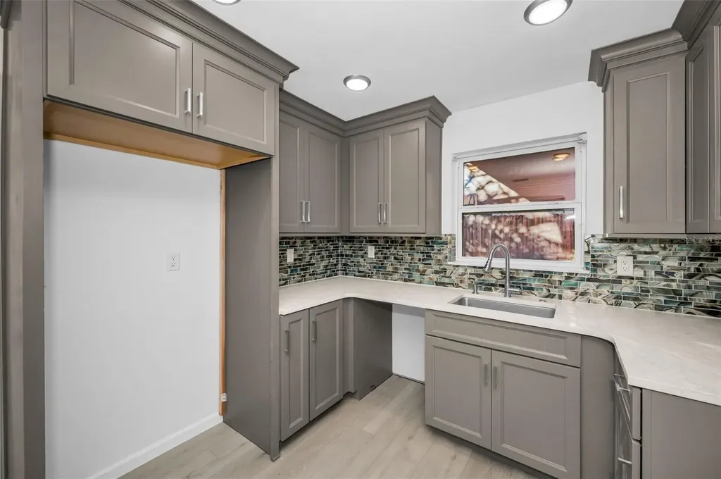 406 Orchid Lane Palm Harbor FL 34683
