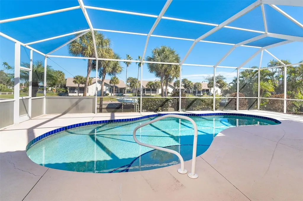 373 Ardenwood Drive Englewood FL 34223